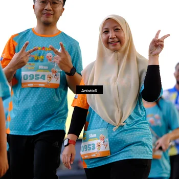 Runner Photo 8245916