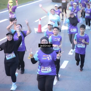 Runner Photo 8245970