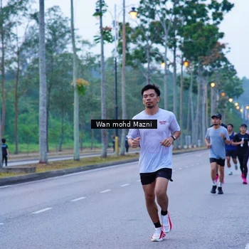 Runner Photo 8245987