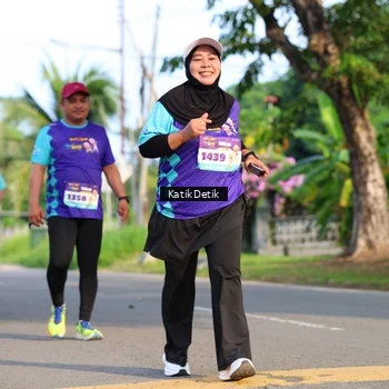 Runner Photo 8245993