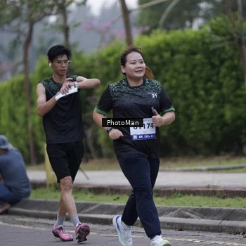 Runner Photo 8246032