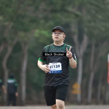 Runner Photo 8246059