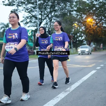 Runner Photo 8246080