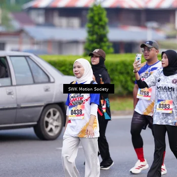 Runner Photo 8246083