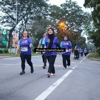 Runner Photo 8246090