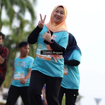 Runner Photo 8246095