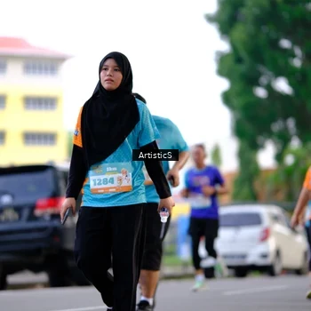 Runner Photo 8246136