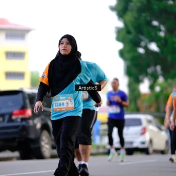 Runner Photo 8246141