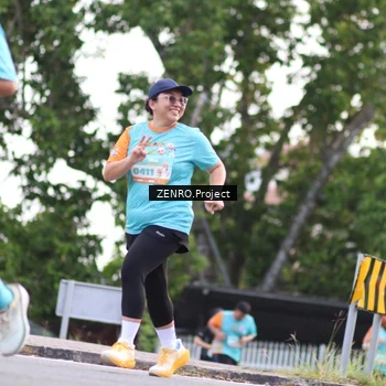Runner Photo 8246144