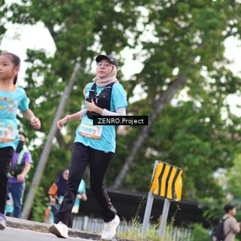 Runner Photo 8246153