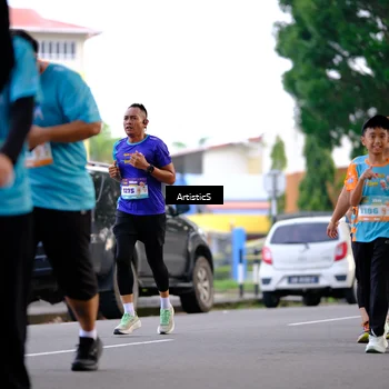 Runner Photo 8246188