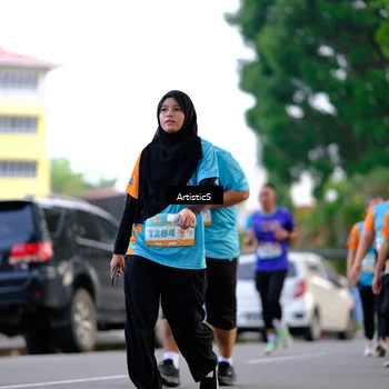 Runner Photo 8246235