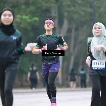 Runner Photo 8246249