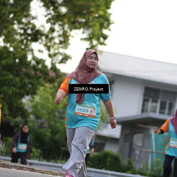 Runner Photo 8246263