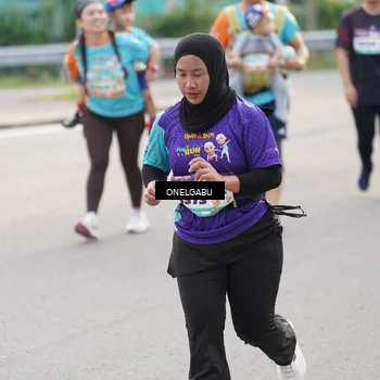 Runner Photo 8246281