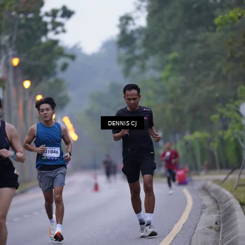 Runner Photo 8246282