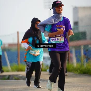 Runner Photo 8246333