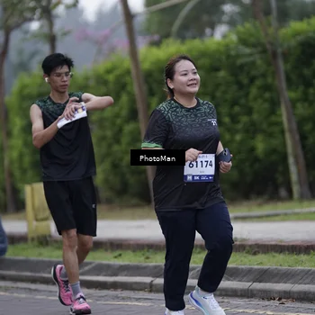 Runner Photo 8246341