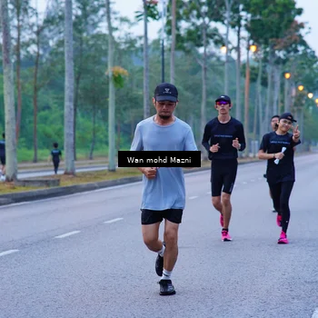 Runner Photo 8246389