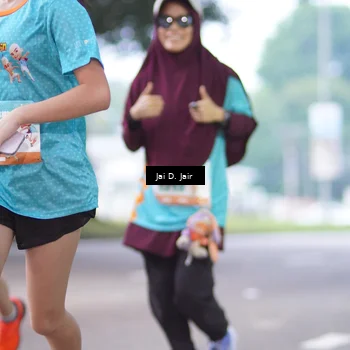 Runner Photo 8246390
