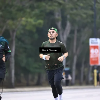 Runner Photo 8246393