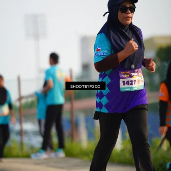 Runner Photo 8246409