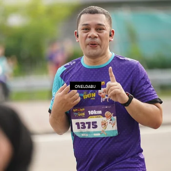 Runner Photo 8246458