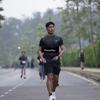 Runner Photo 8246461