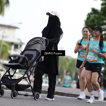 Runner Photo 8246472