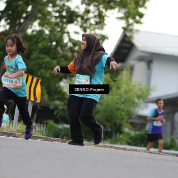 Runner Photo 8246503