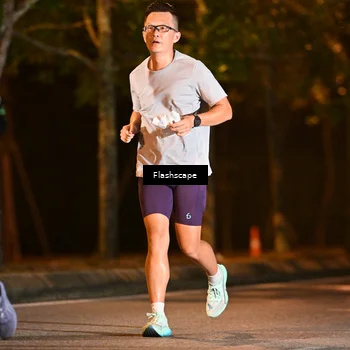 Runner Photo 8246543