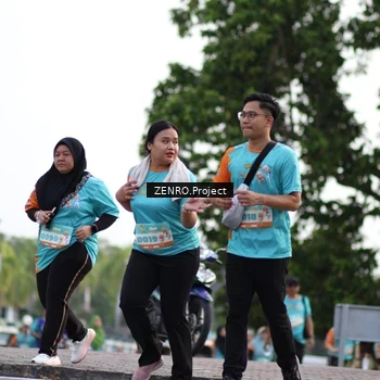 Runner Photo 8246583