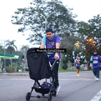 Runner Photo 8246627