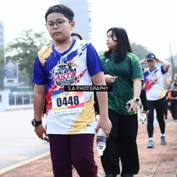 Runner Photo 8246640
