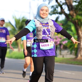 Runner Photo 8246641