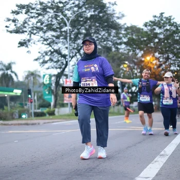 Runner Photo 8246651