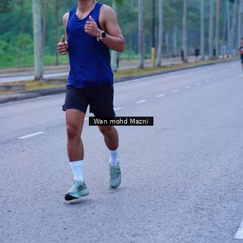 Runner Photo 8246655