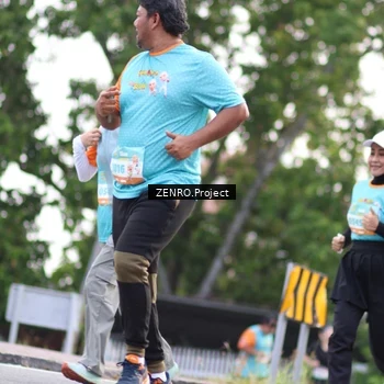 Runner Photo 8246673