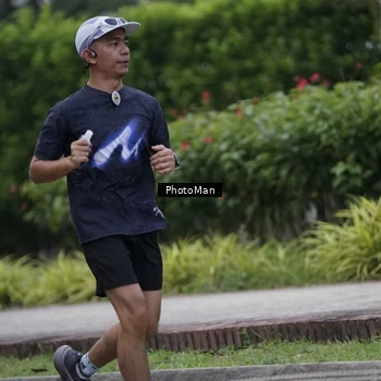 Runner Photo 8246696