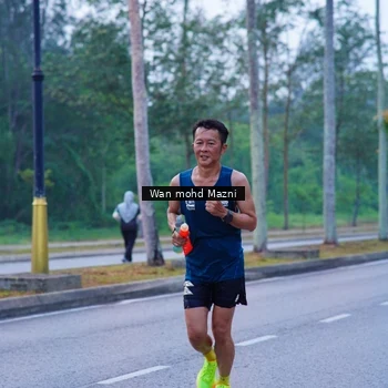 Runner Photo 8246704