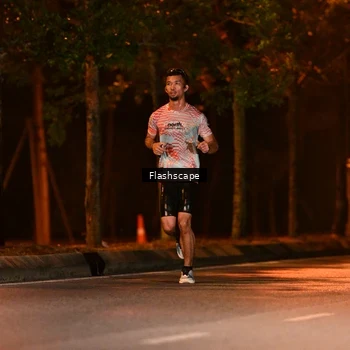 Runner Photo 8246741