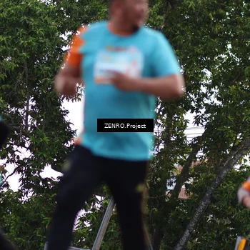 Runner Photo 8246801