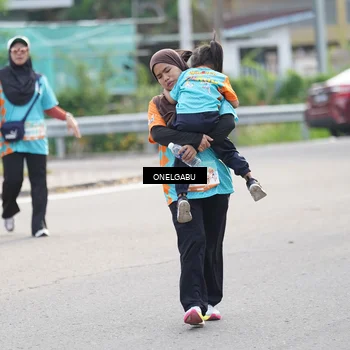 Runner Photo 8246805