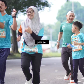 Runner Photo 8246876