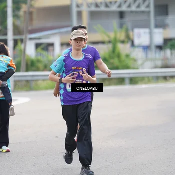 Runner Photo 8246895