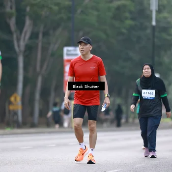 Runner Photo 8246897