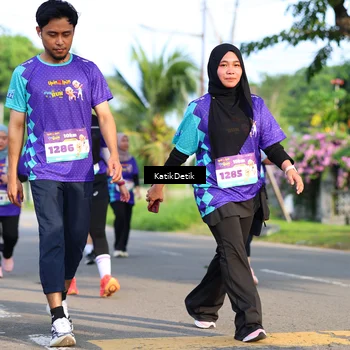 Runner Photo 8246906