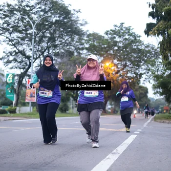 Runner Photo 8246943