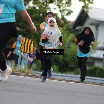 Runner Photo 8246962