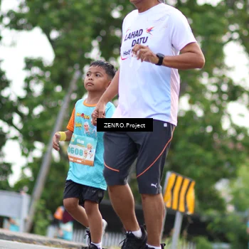 Runner Photo 8246986